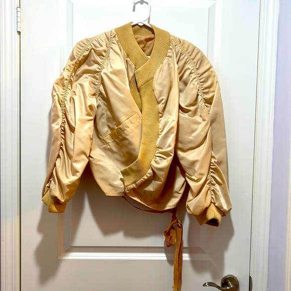 NWT- Gorgeous Outerwear for Winter -Japanese Style - Picture 1 of 10